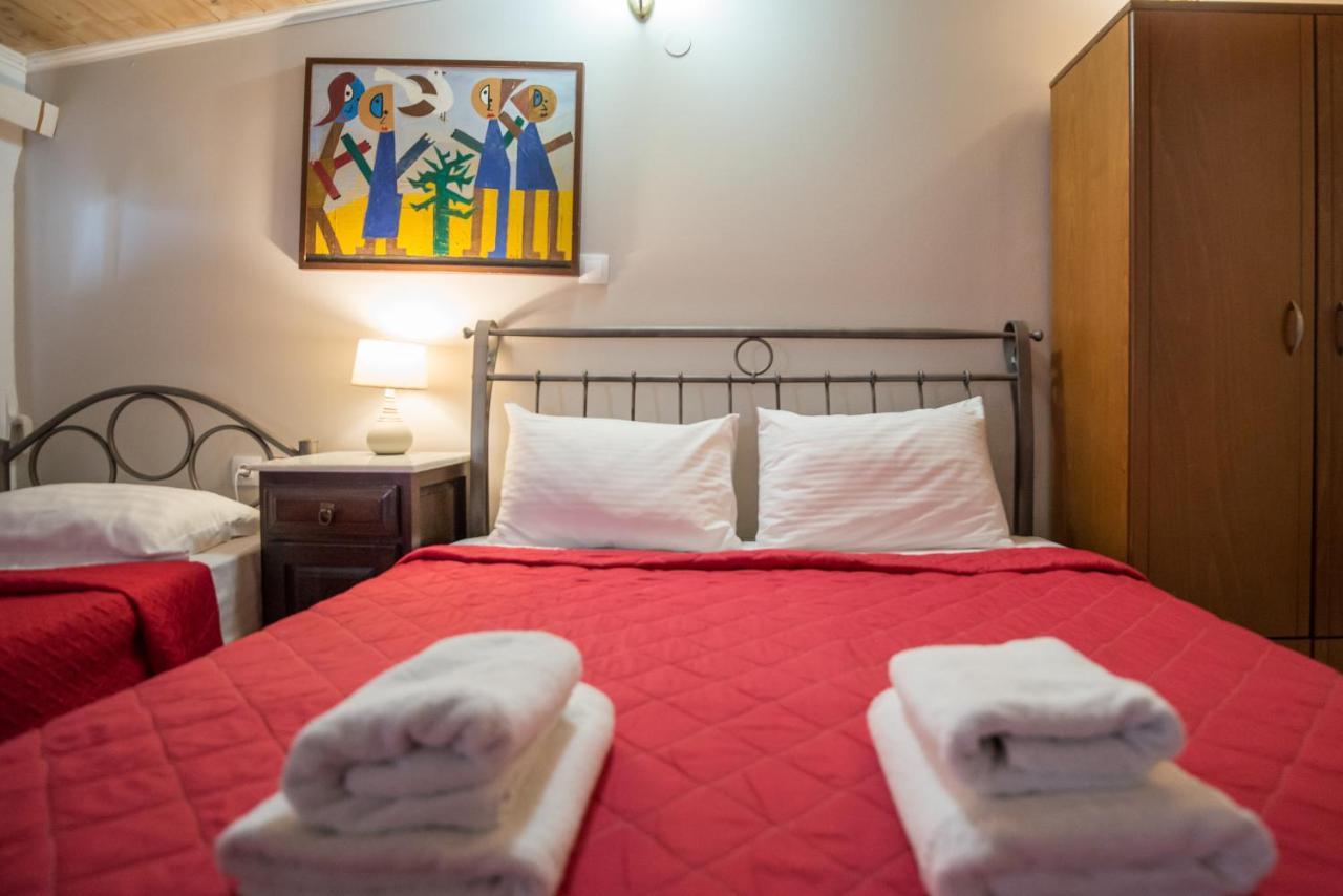 Hotel Pegasos Nikiana Bagian luar foto