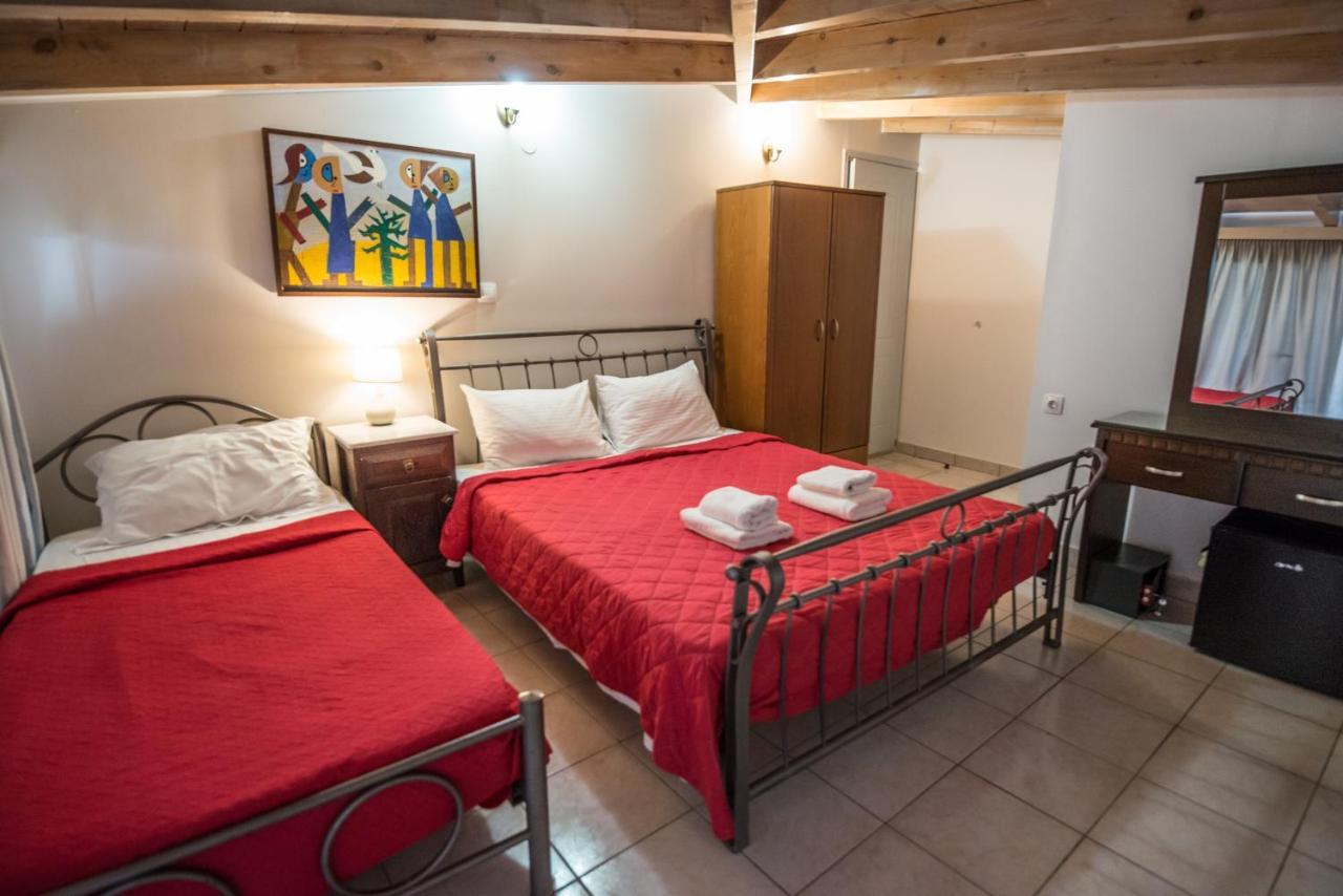 Hotel Pegasos Nikiana Bagian luar foto