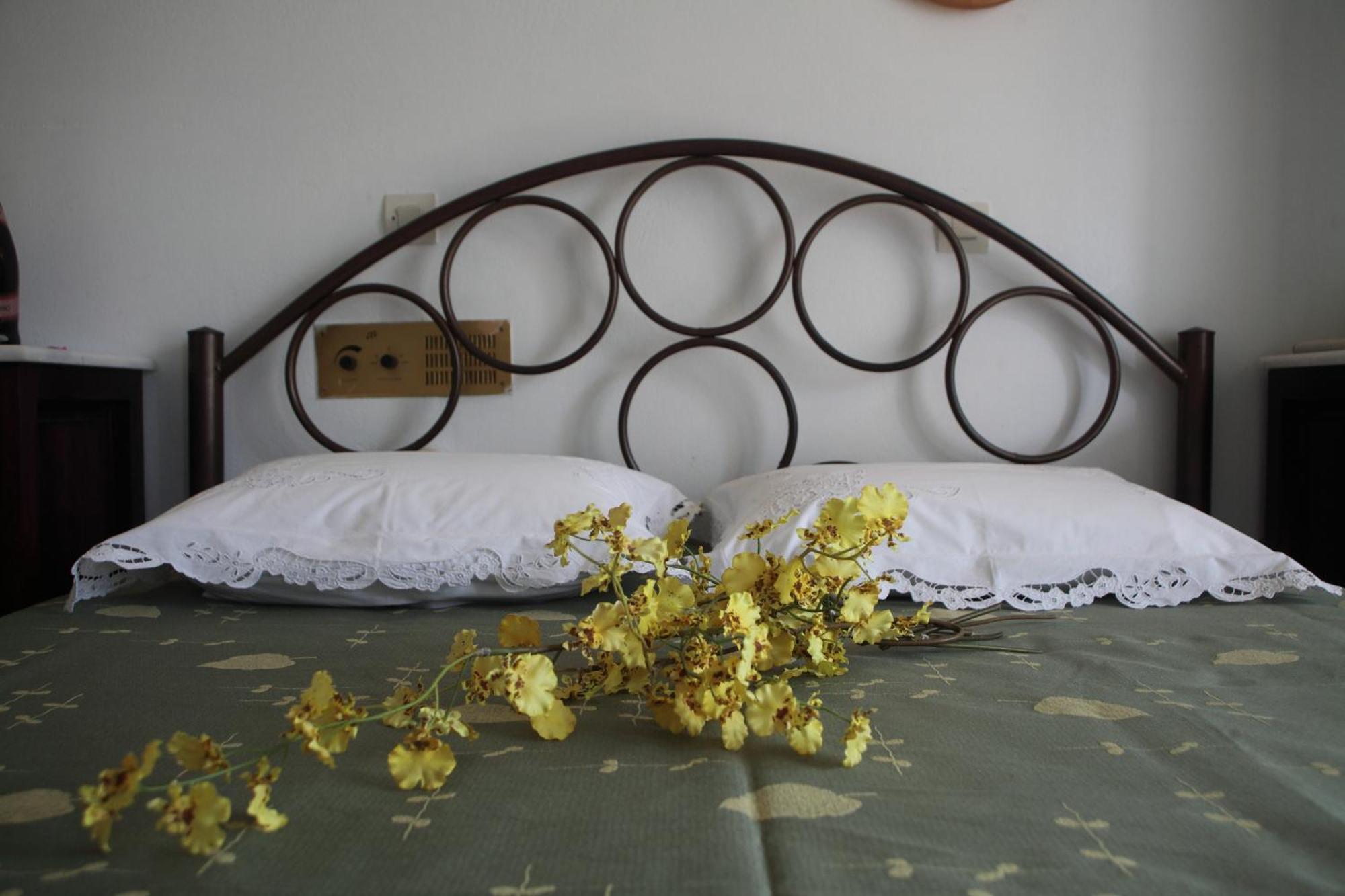 Hotel Pegasos Nikiana Bagian luar foto
